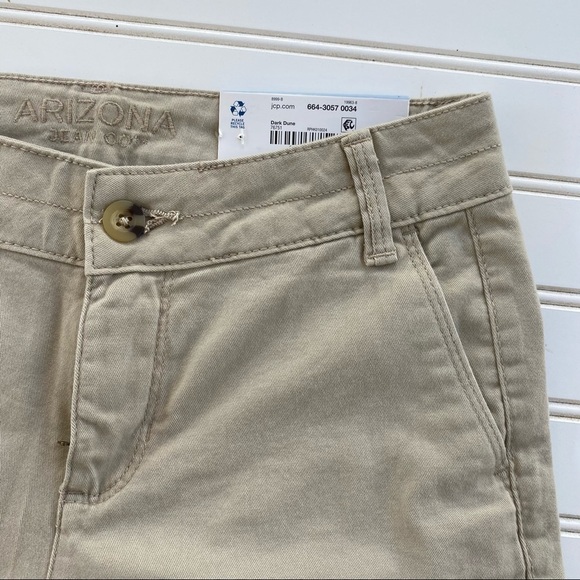 Khaki uniform shorts Size 1 NEW - Picture 3 of 9